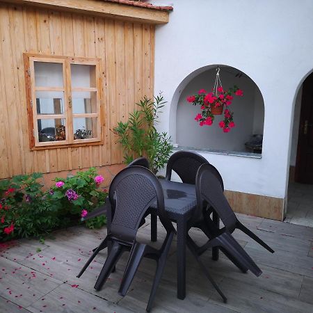 Ubytování Mikulov Esterno foto