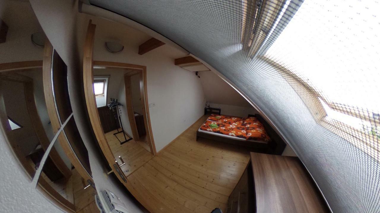 Ubytování Mikulov Esterno foto